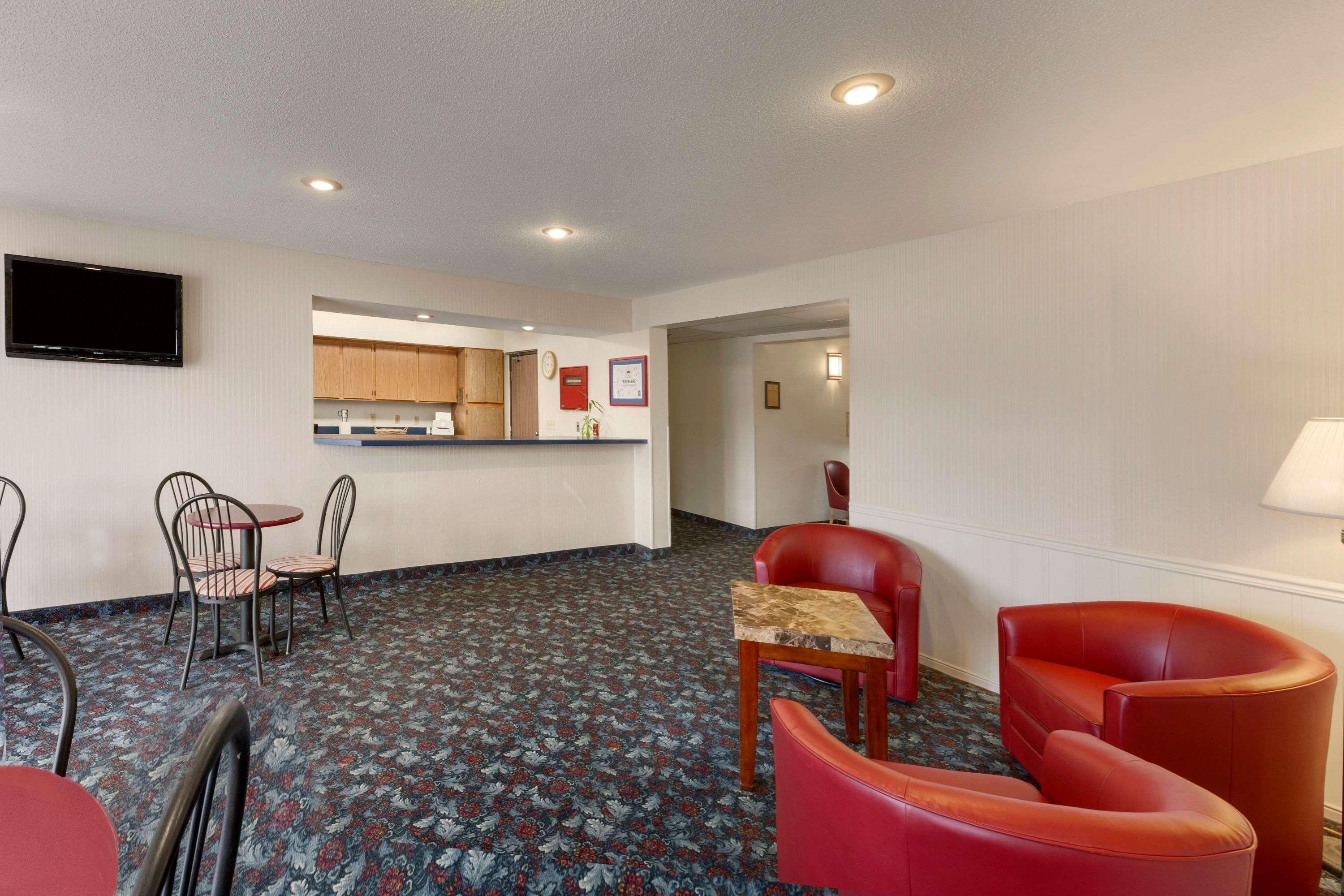 Super 8 By Wyndham Cromwell/Middletown Hotel Luaran gambar